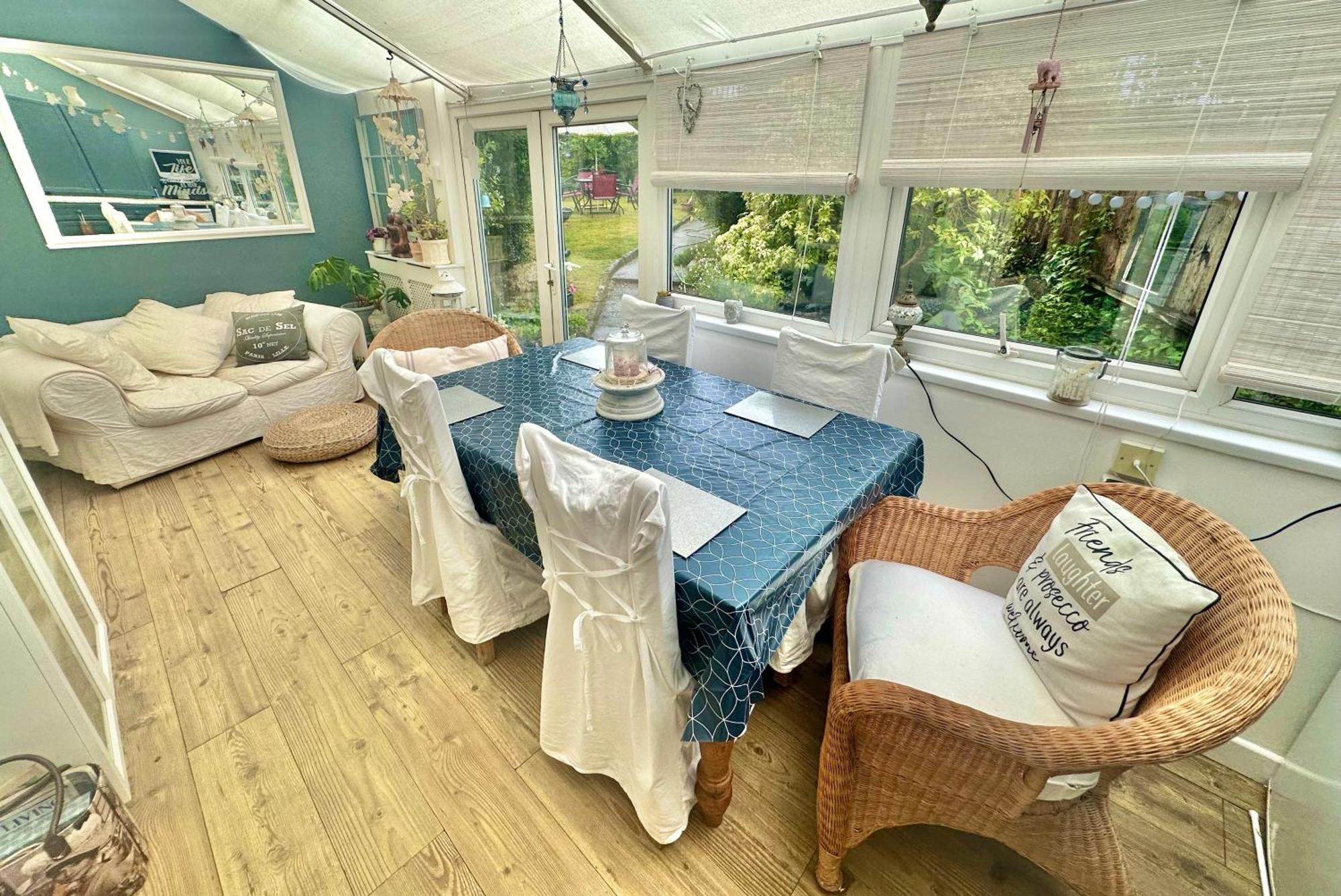 Garden Cottage - 3 Bedroom Close To Town And Beach Борнмут Екстер'єр фото